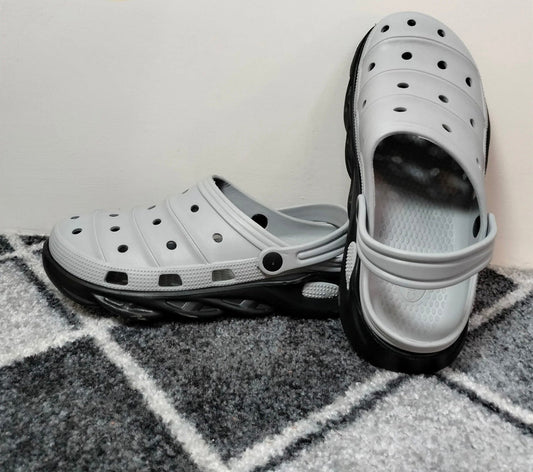 DECENT CROCS