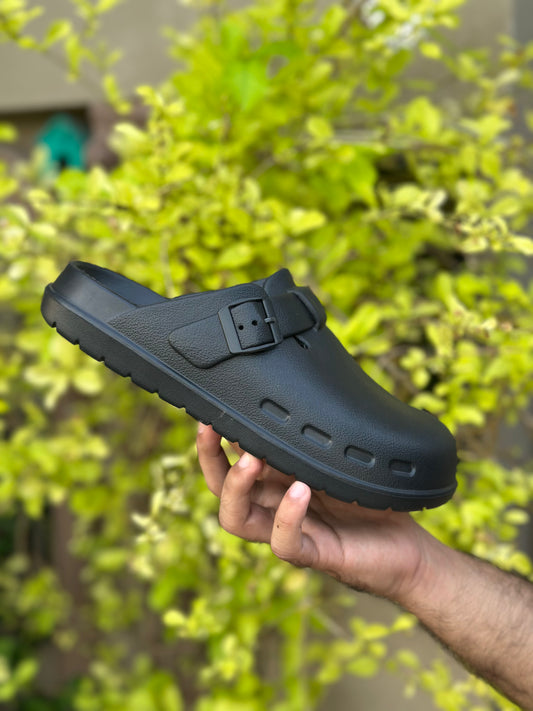 MAVERIK CLOGS - BY ZURBAN