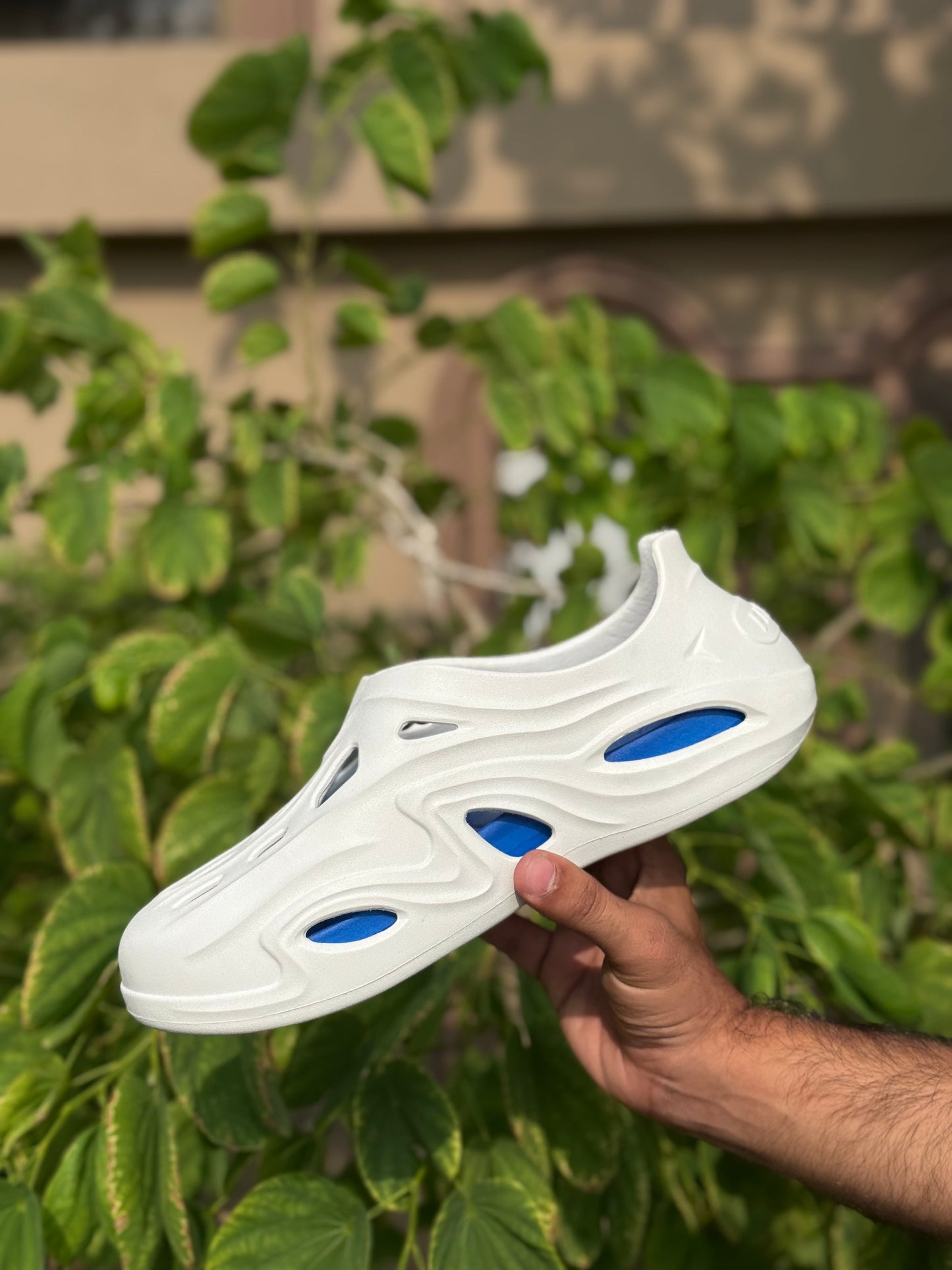 Sketcher Pro Clogs - By Zurban