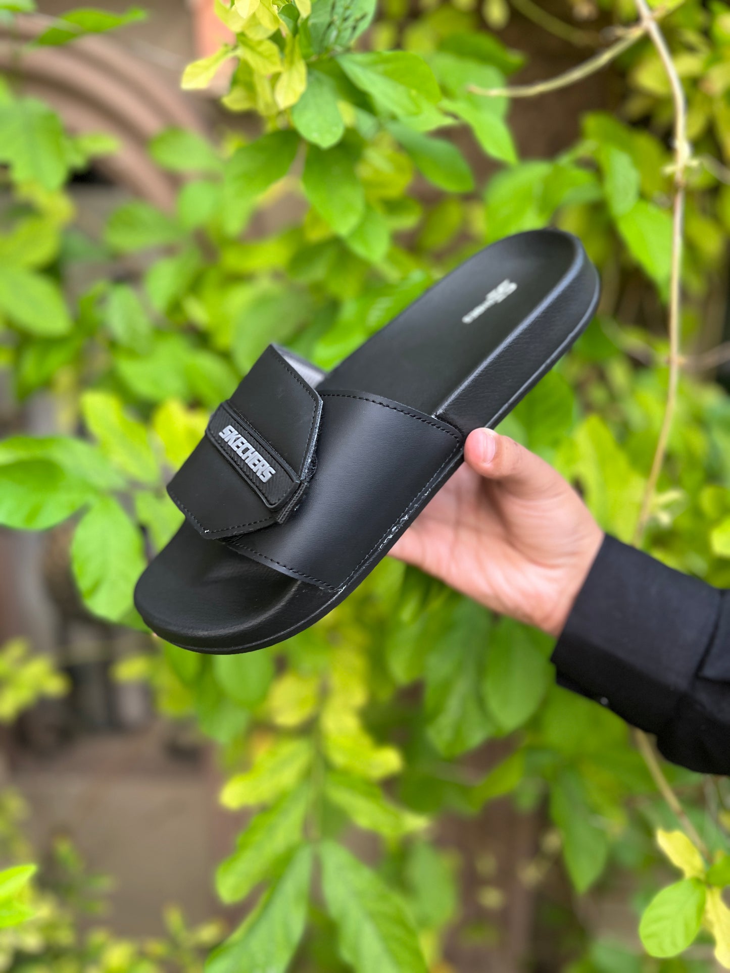 Skecher Classic Slides - By Zurban