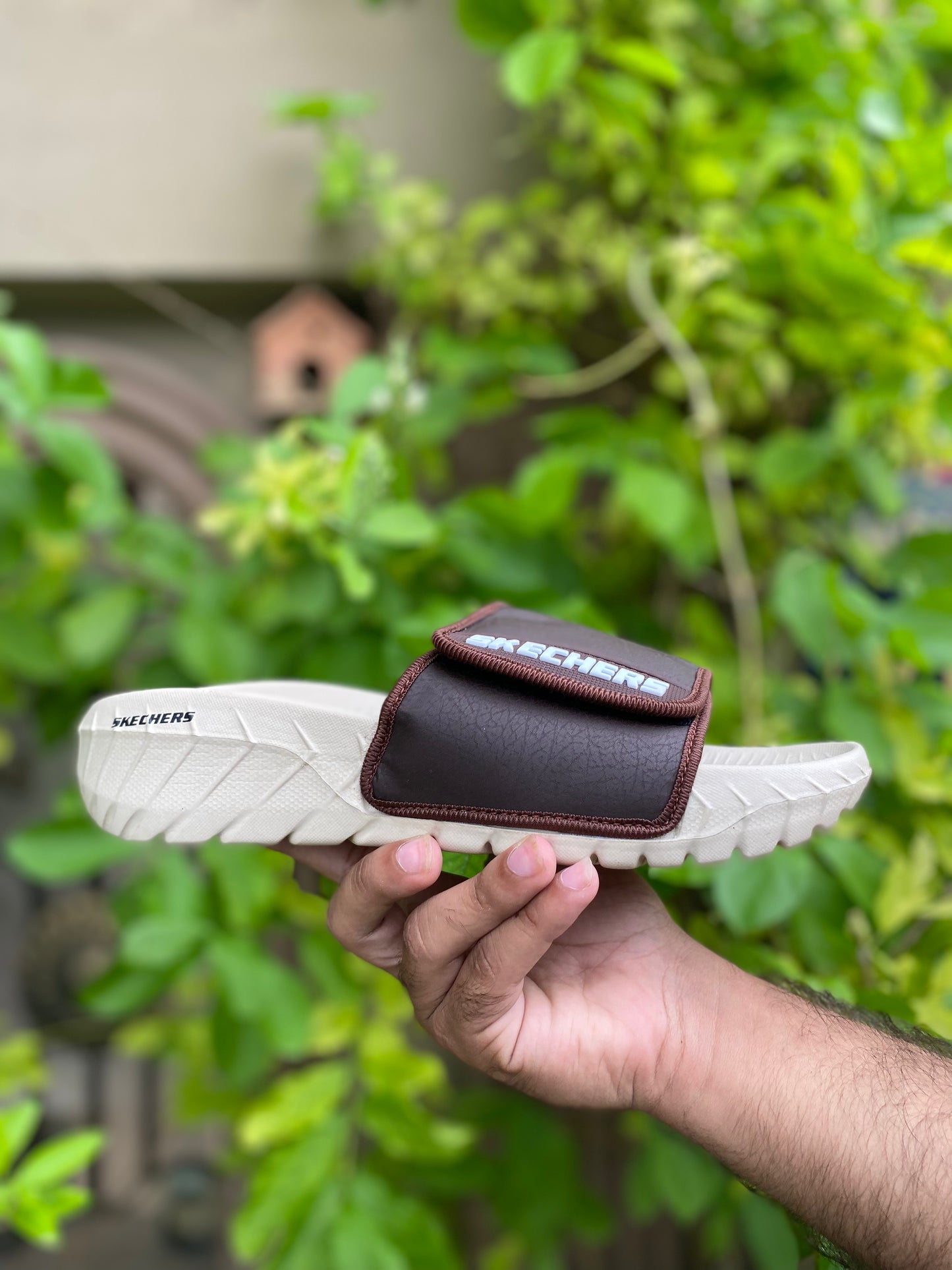 Skecher Jumper Slides - By zurban