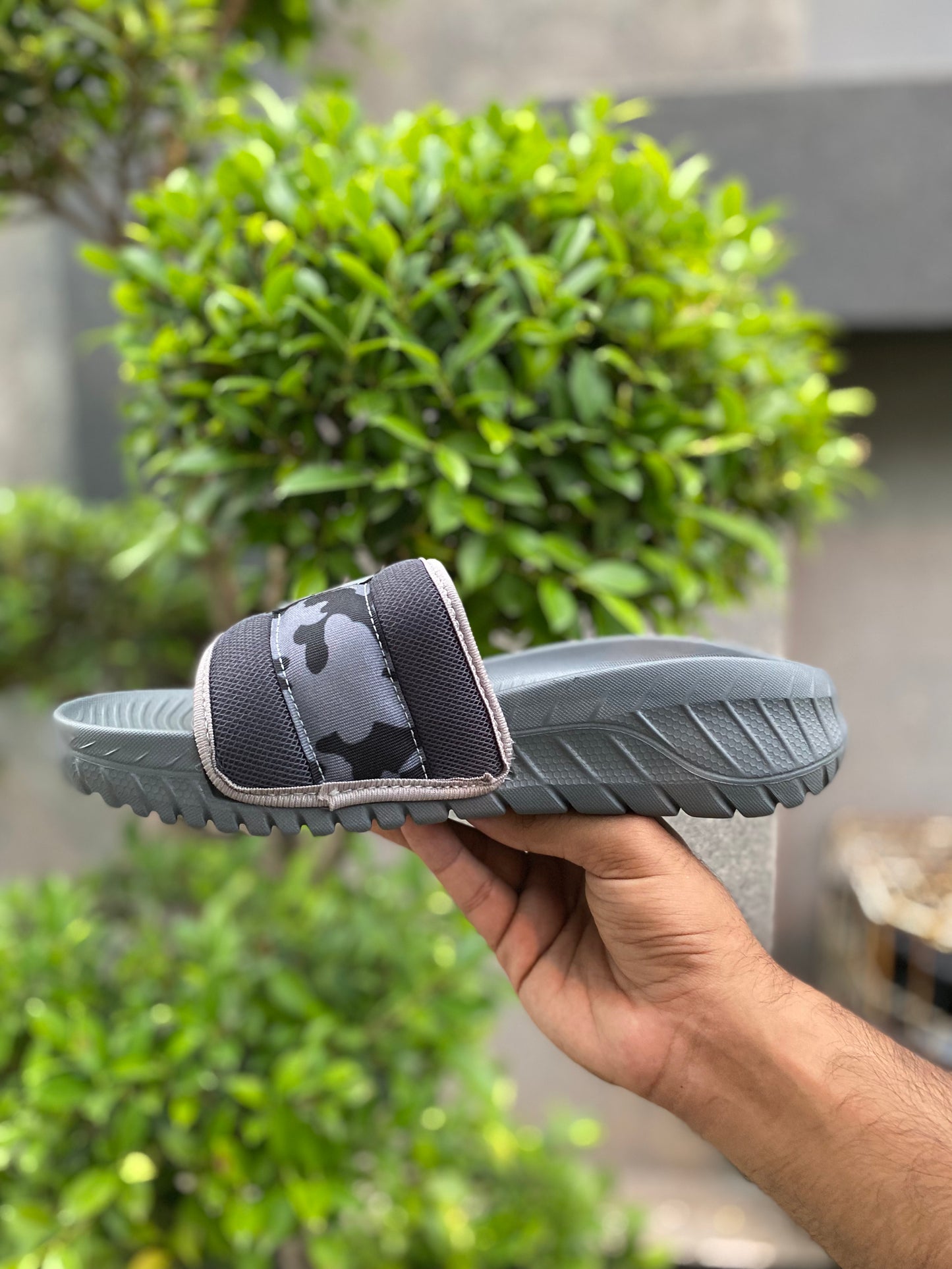 Skecher Fluffy Slides - By Zurban