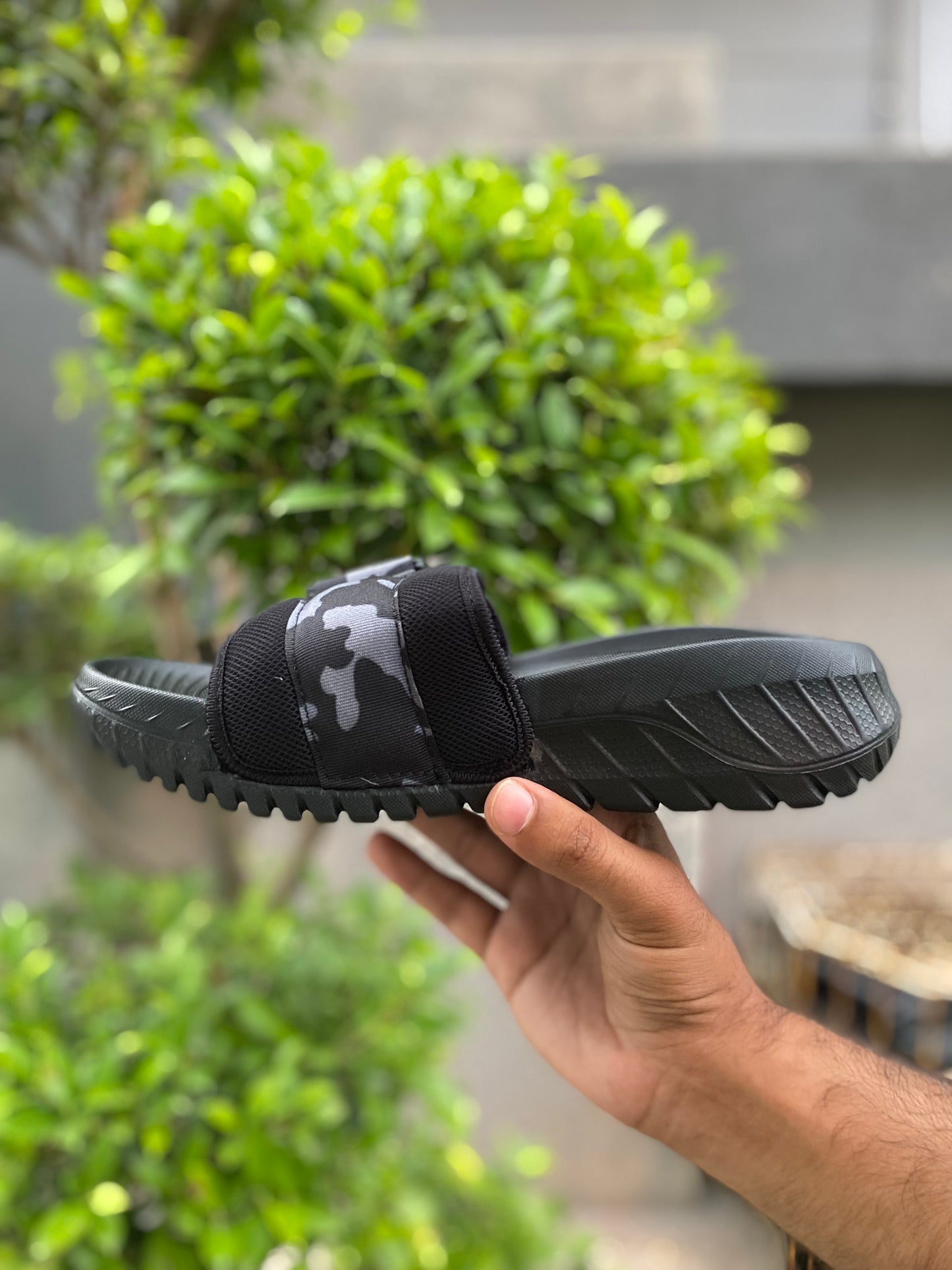 Skecher Fluffy Slides - By Zurban