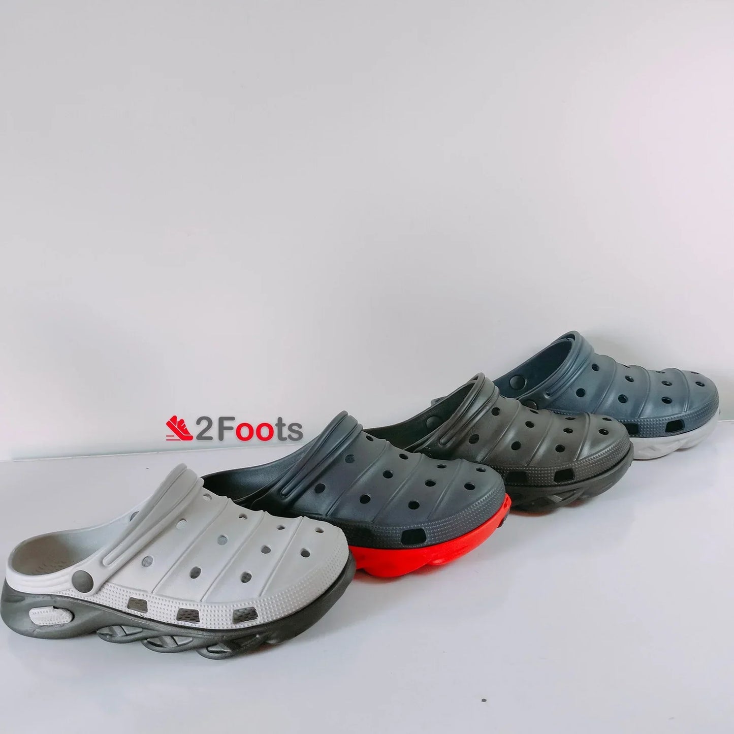 DECENT CROCS