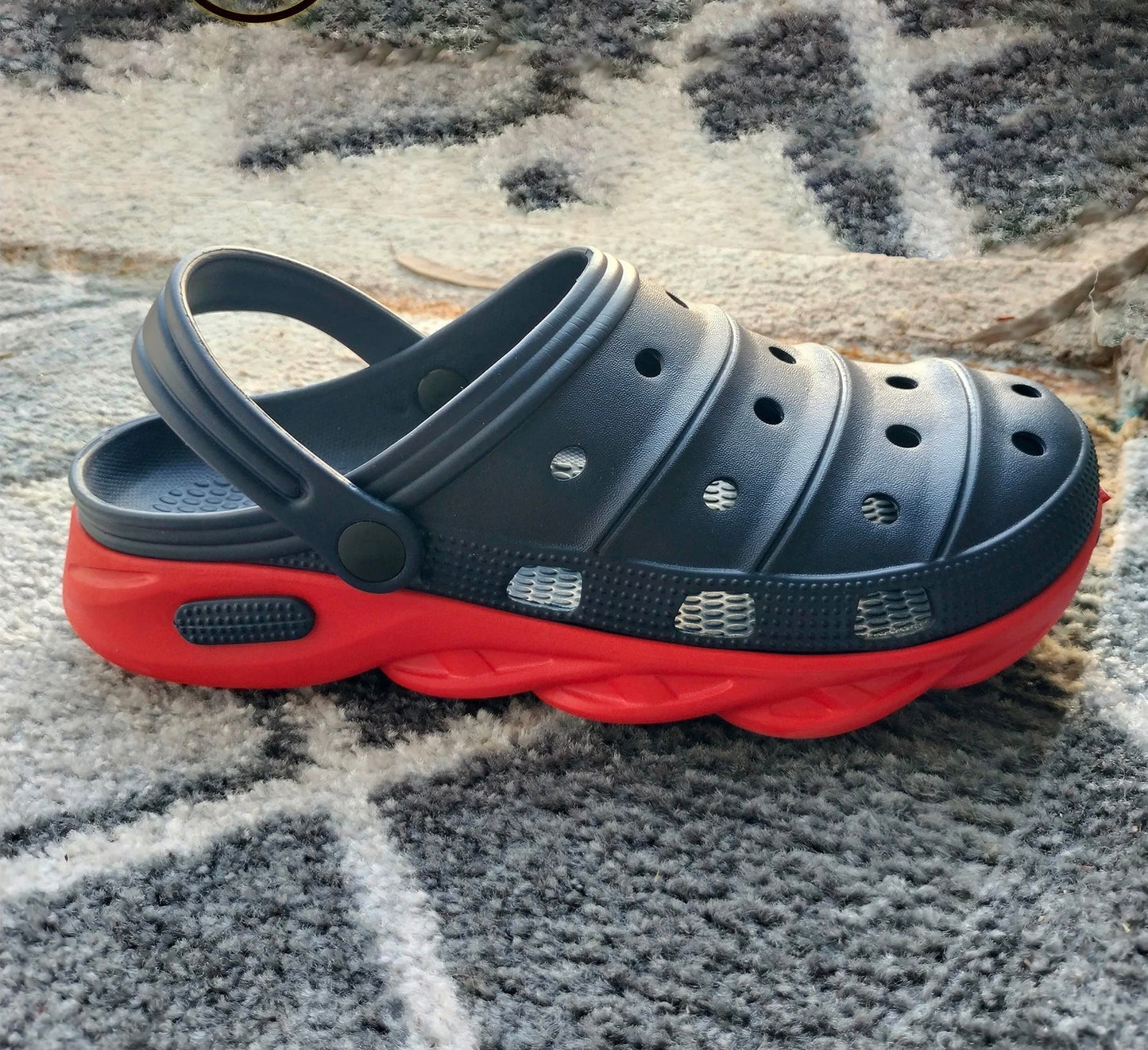 DECENT CROCS