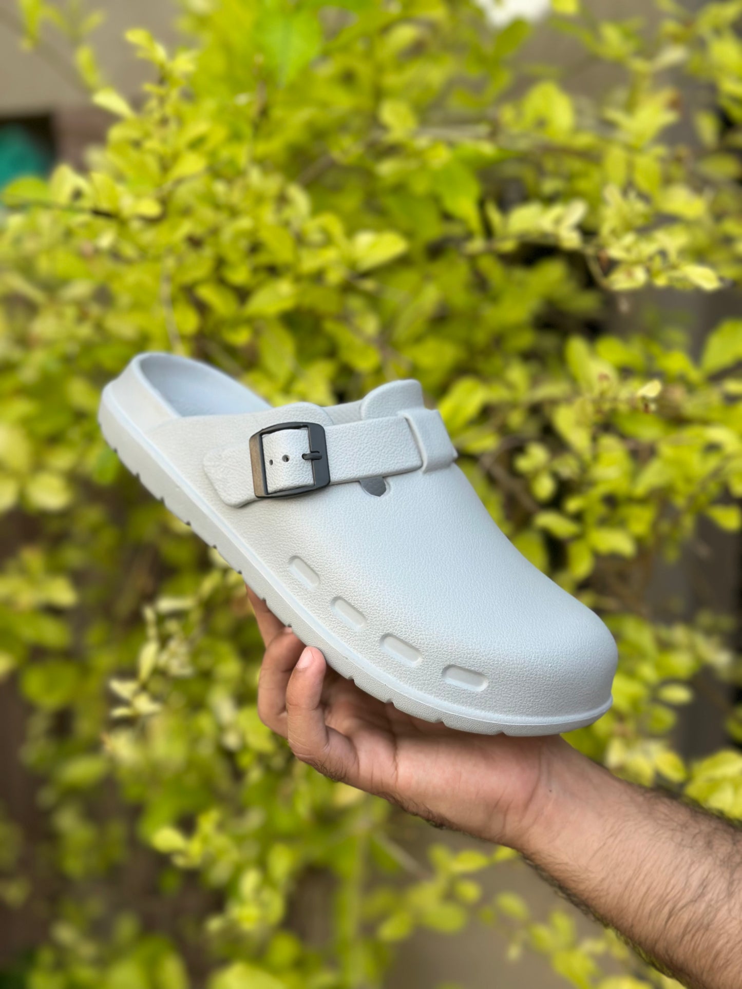 MAVERIK CLOGS - BY ZURBAN