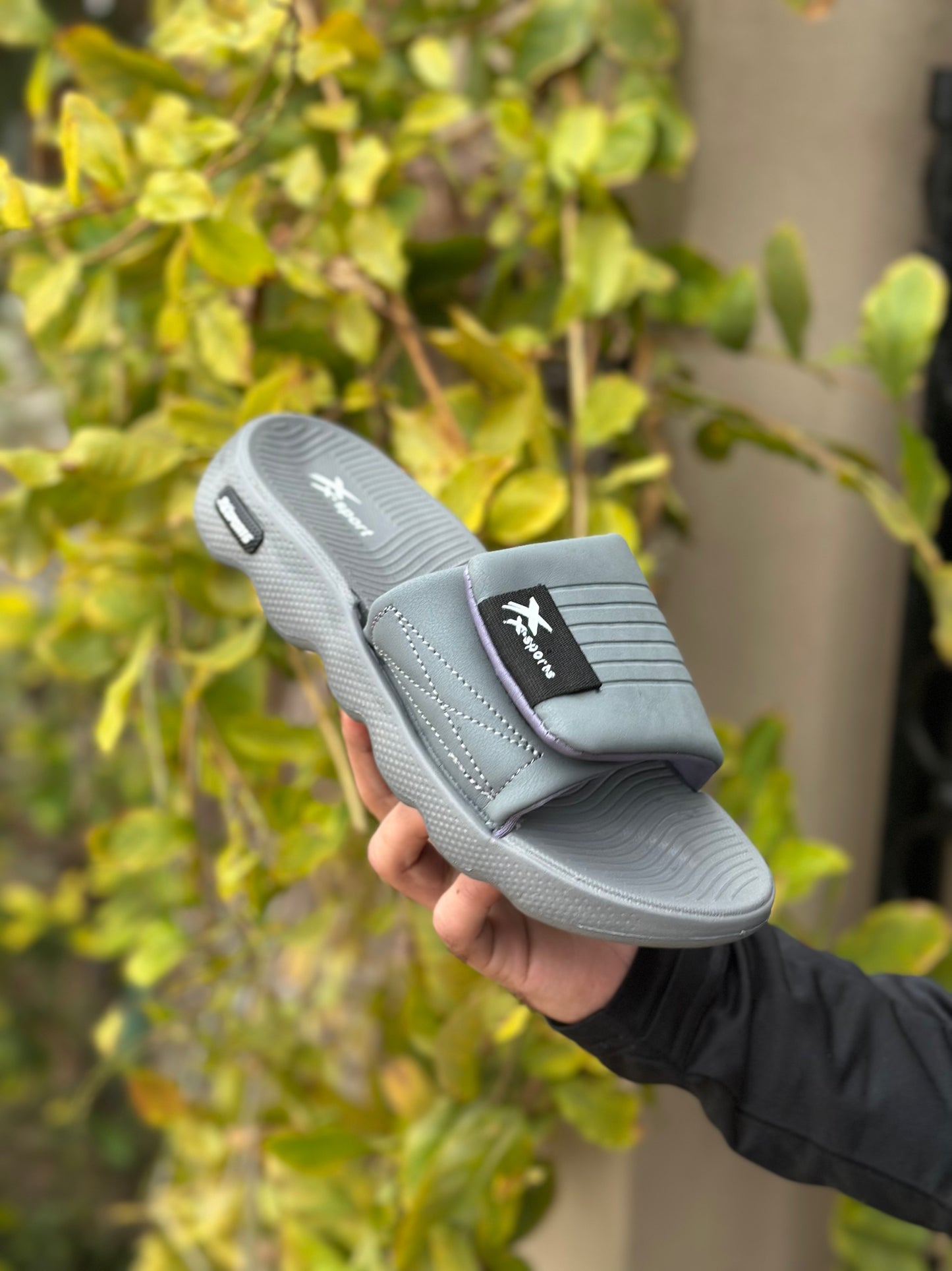 Puffy Slides - By Zurban