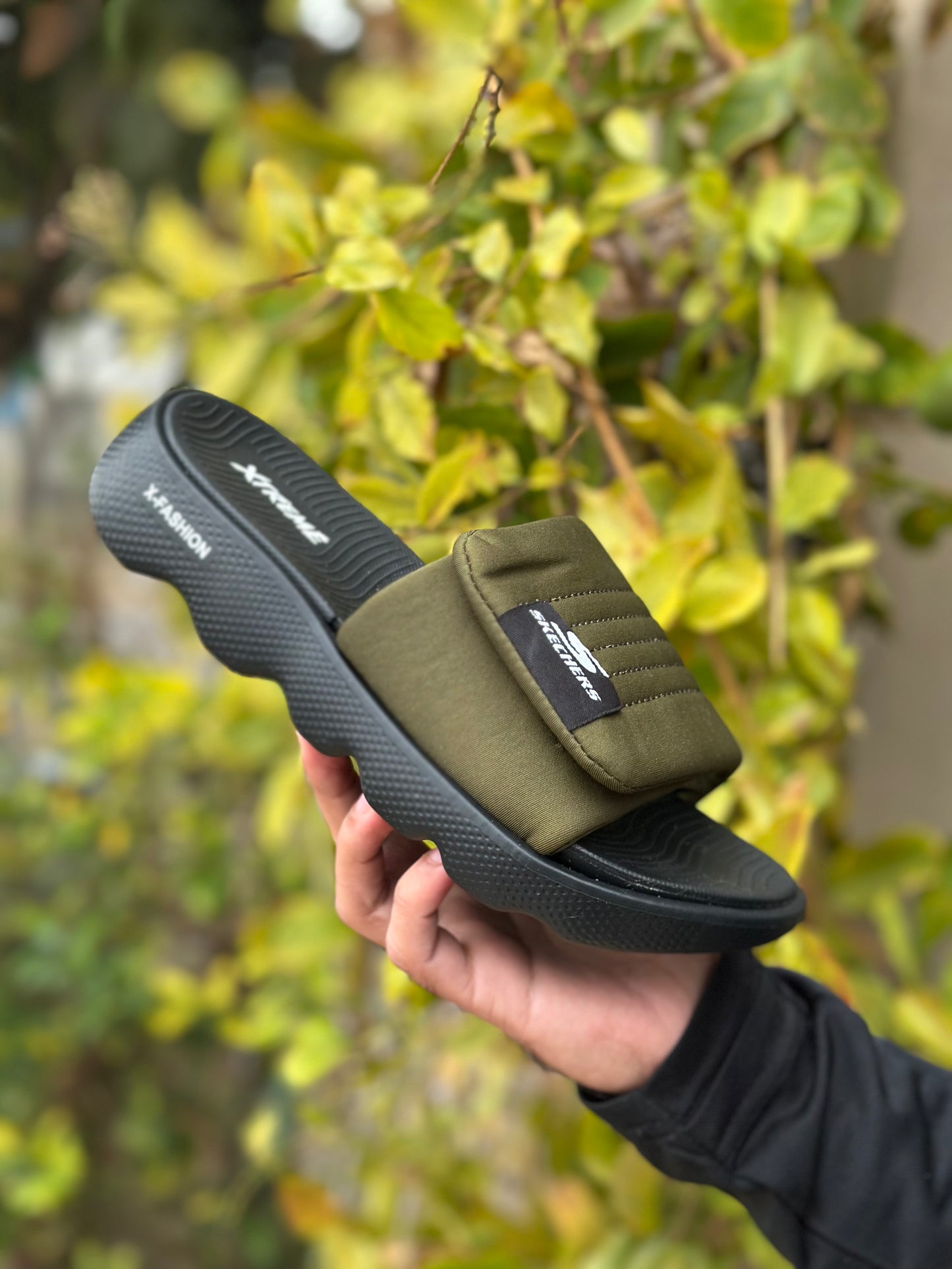 Puffy Slides - By Zurban