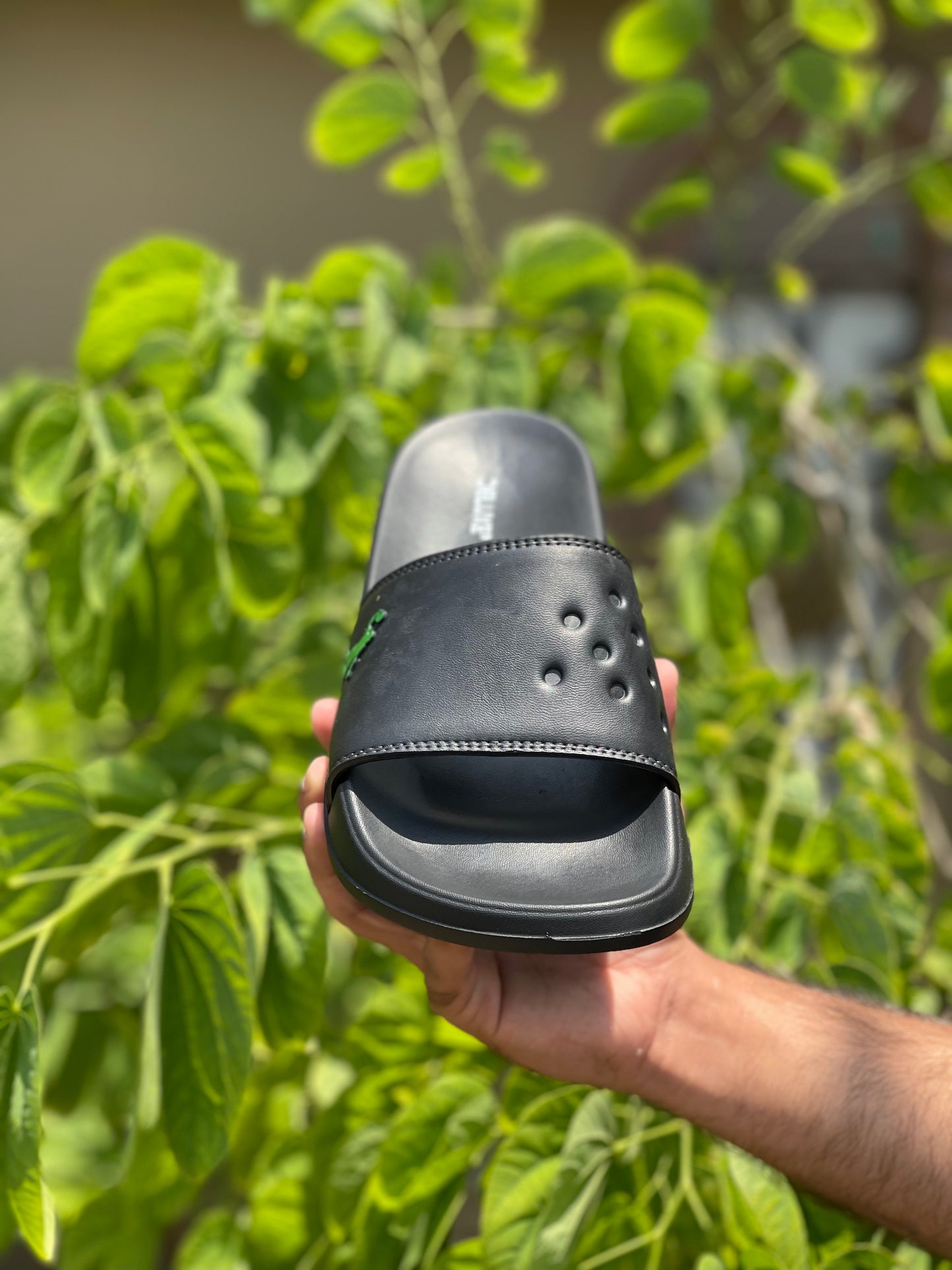 JORDAN SLIDES - BY ZURBAN