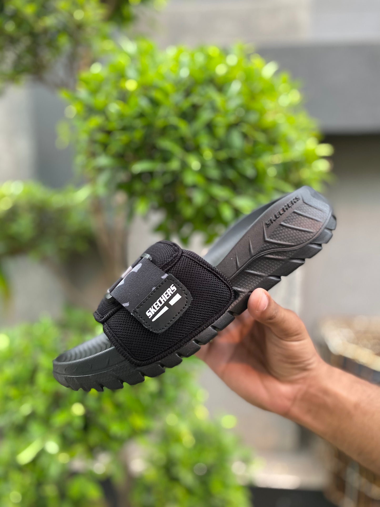 Skecher Fluffy Slides - By Zurban