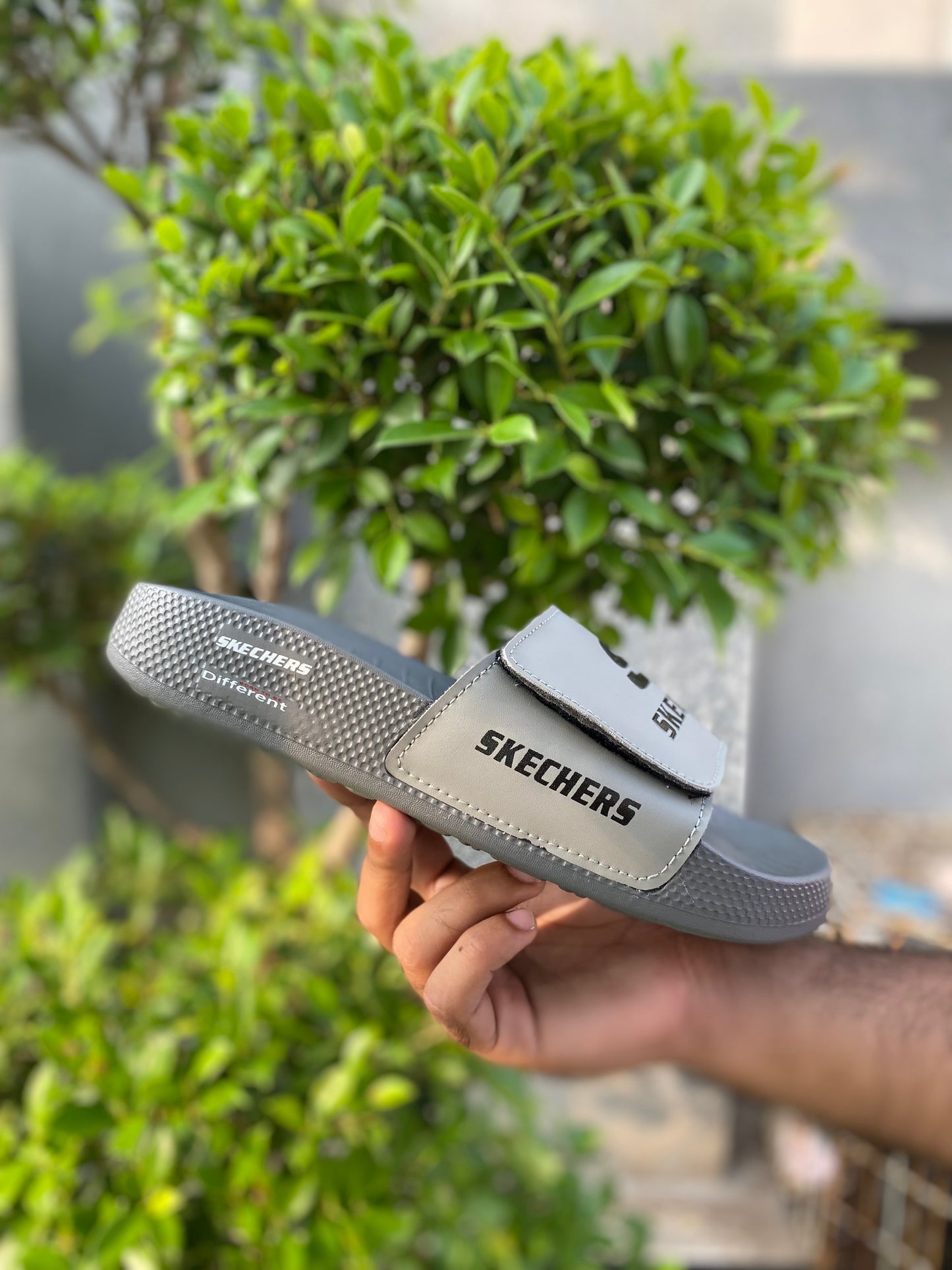 Skecher Leo Slides - By Zurban