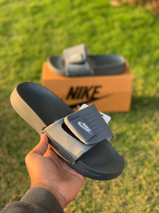 NIKE SLIDE