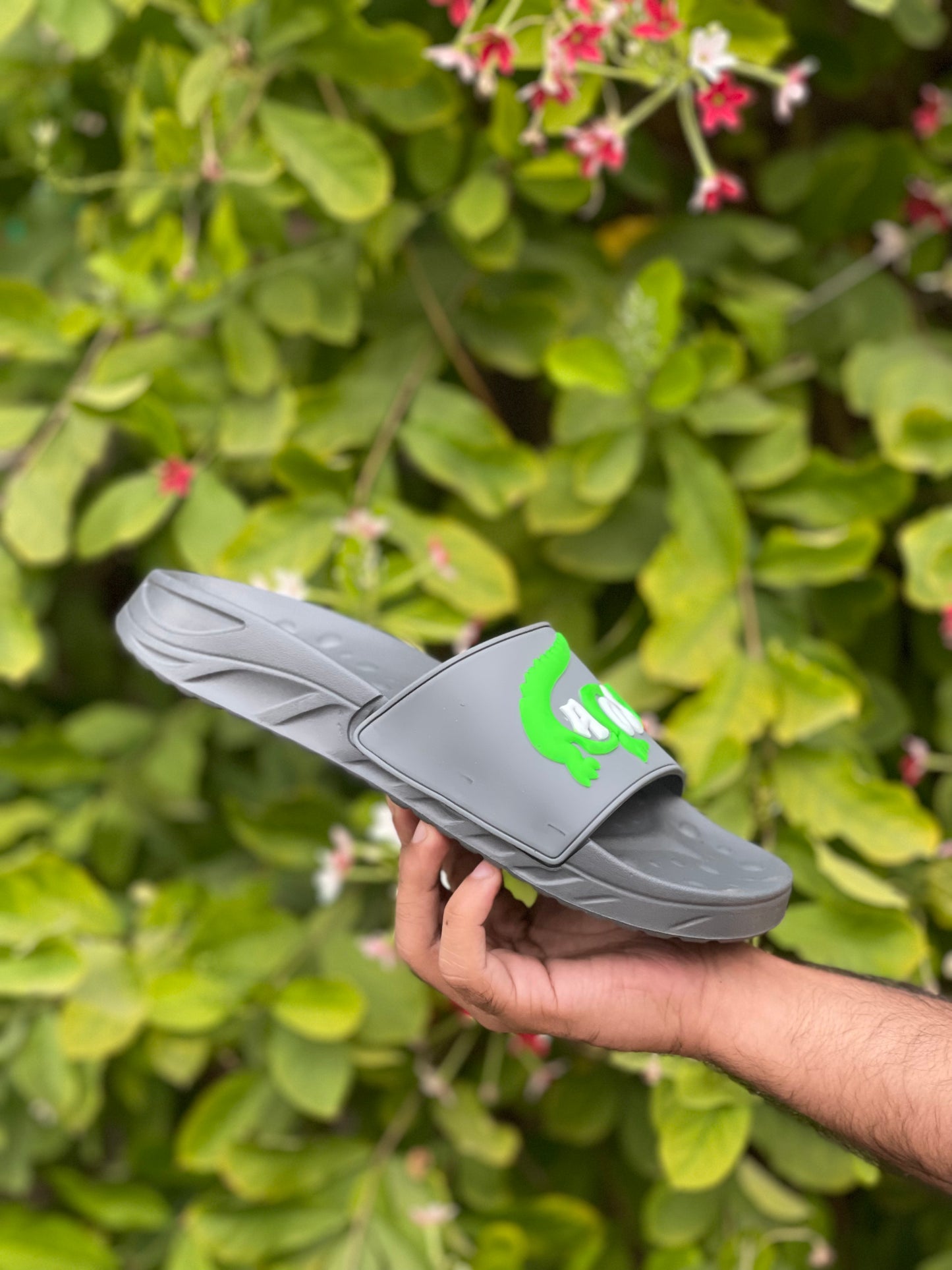 Lacoste Funky Slides - By Zurban