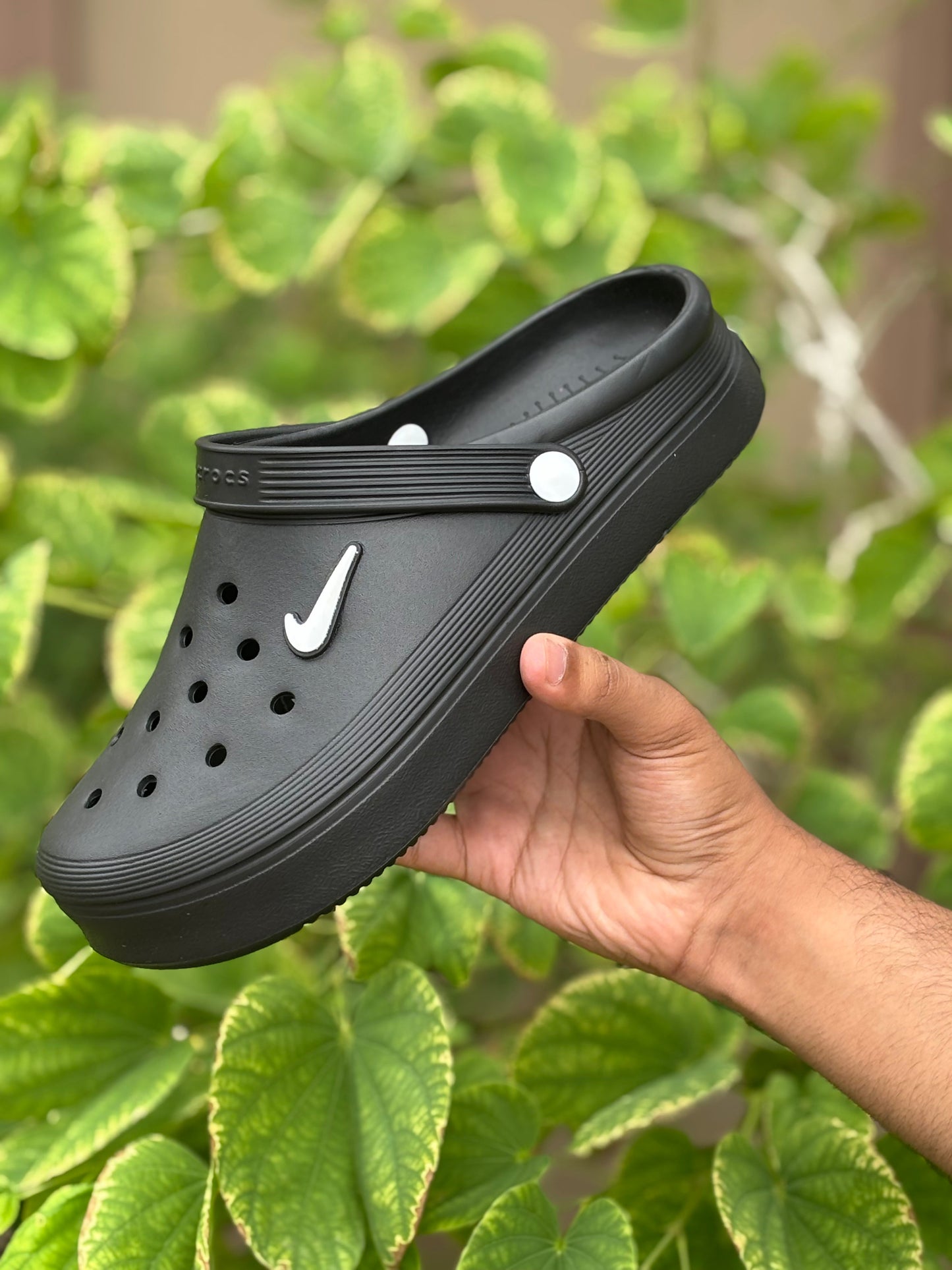 Air Crocs - By ZURBAN